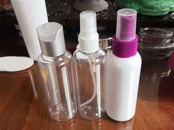 化妝品塑料瓶（píng）