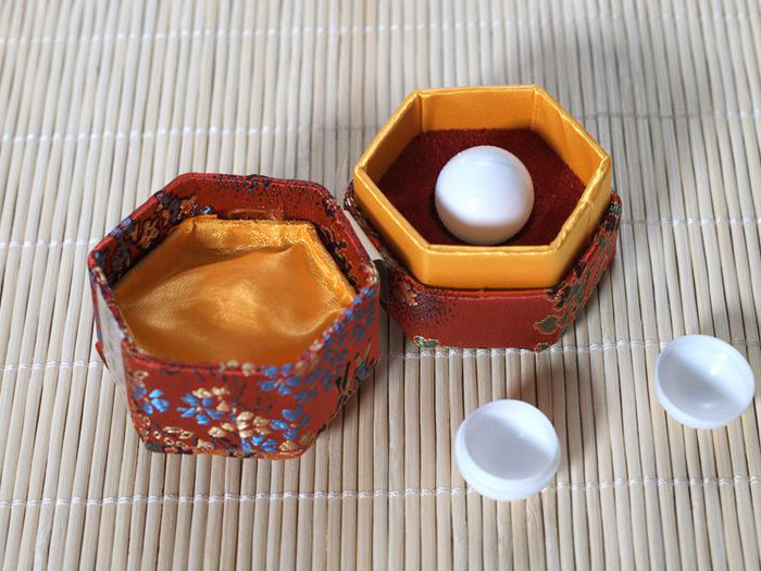 3g藥丸（wán）塑料球