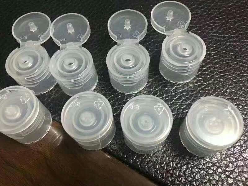 塑料瓶（píng）蓋